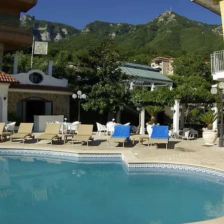 Sant'angelo Hotel 3*