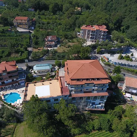 Hotel Sant'angelo 3*